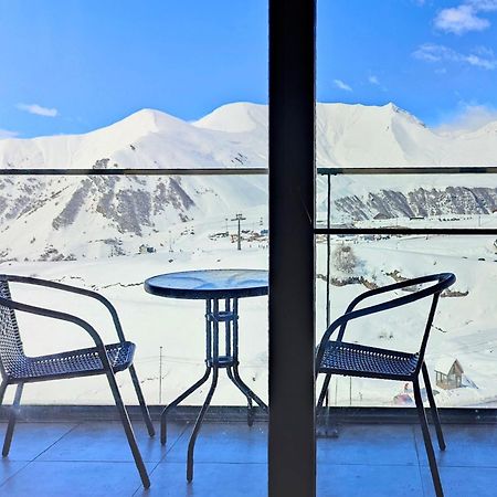 Gvc New Gudauri Alpic Mountain View Lägenhet Exteriör bild