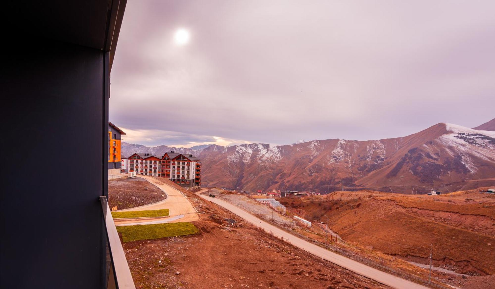 Gvc New Gudauri Alpic Mountain View Lägenhet Exteriör bild