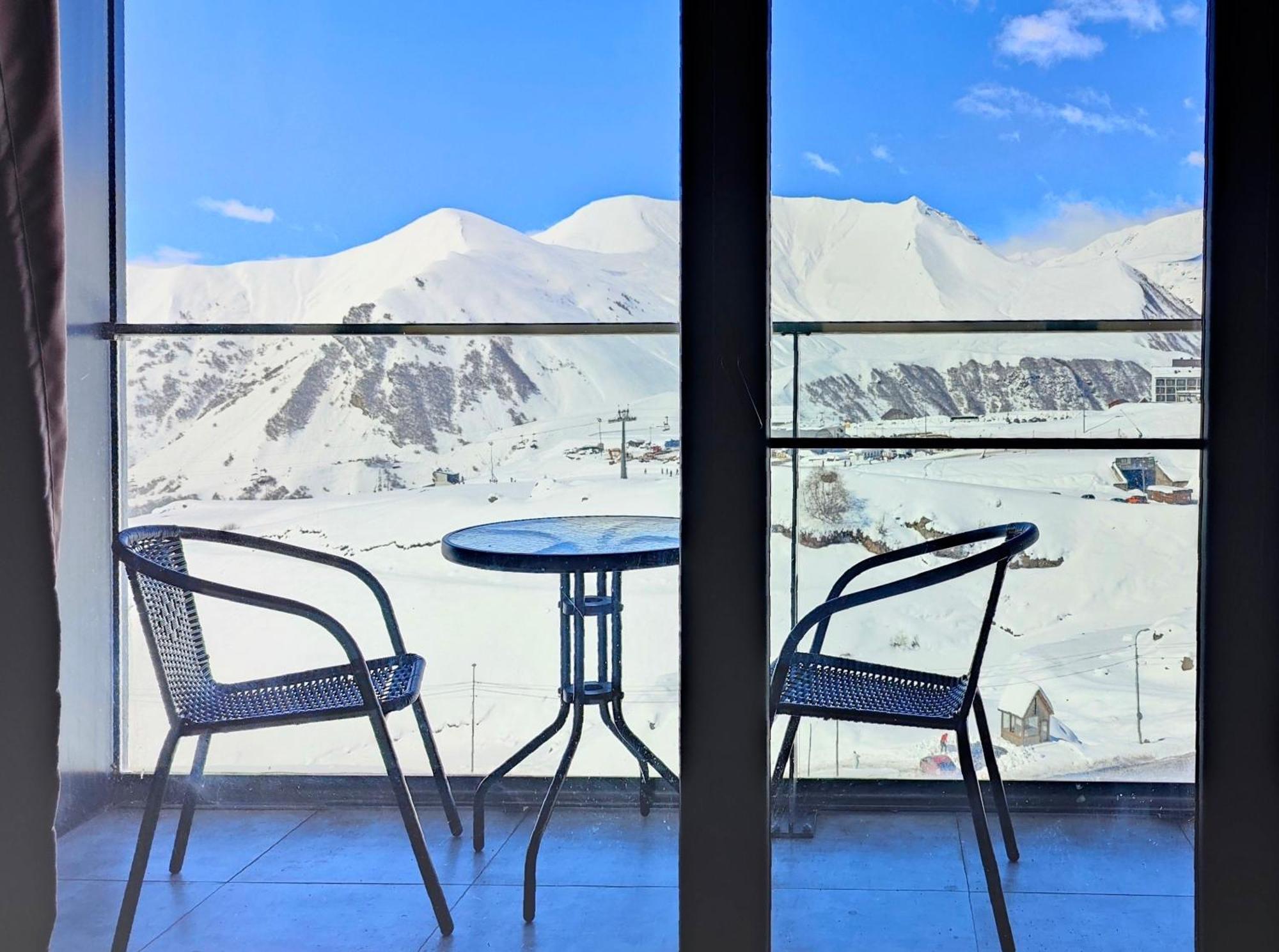 Gvc New Gudauri Alpic Mountain View Lägenhet Exteriör bild